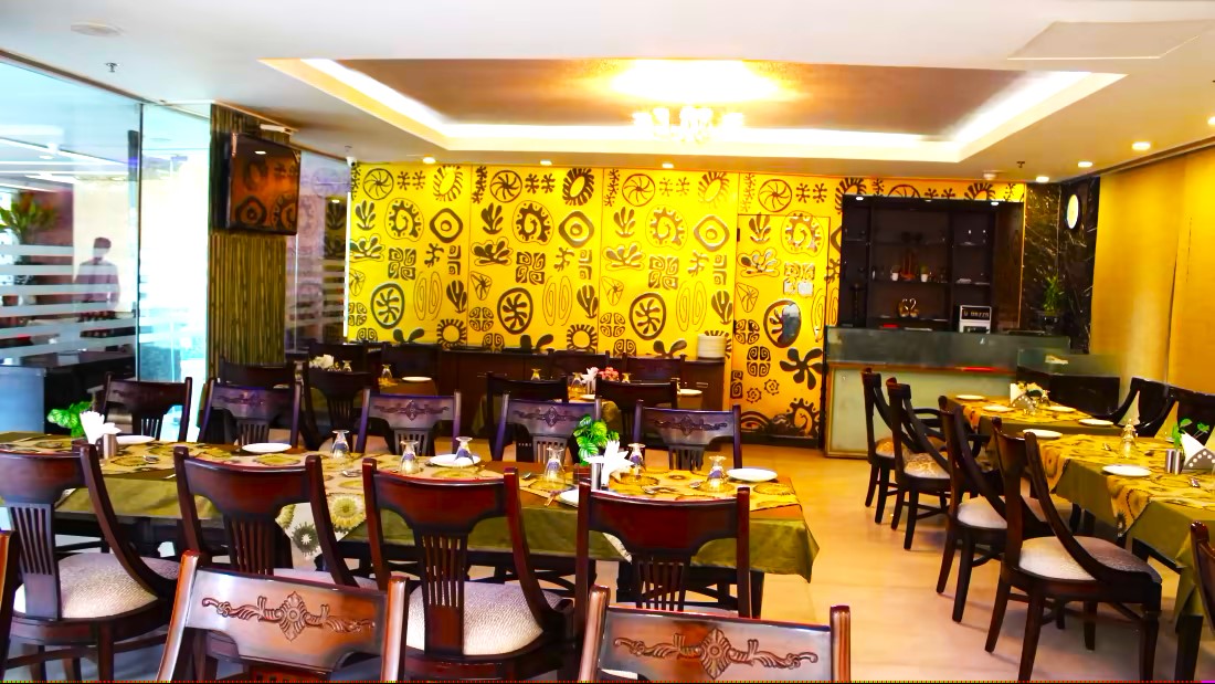 Cherry's Agra: Best Hotel Next To Taj Mahal