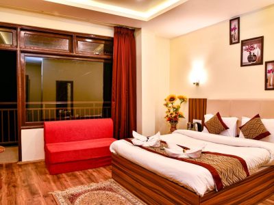 Cherry's Pelling: Best Hotel with the Most Beautiful Kanchenjunga View