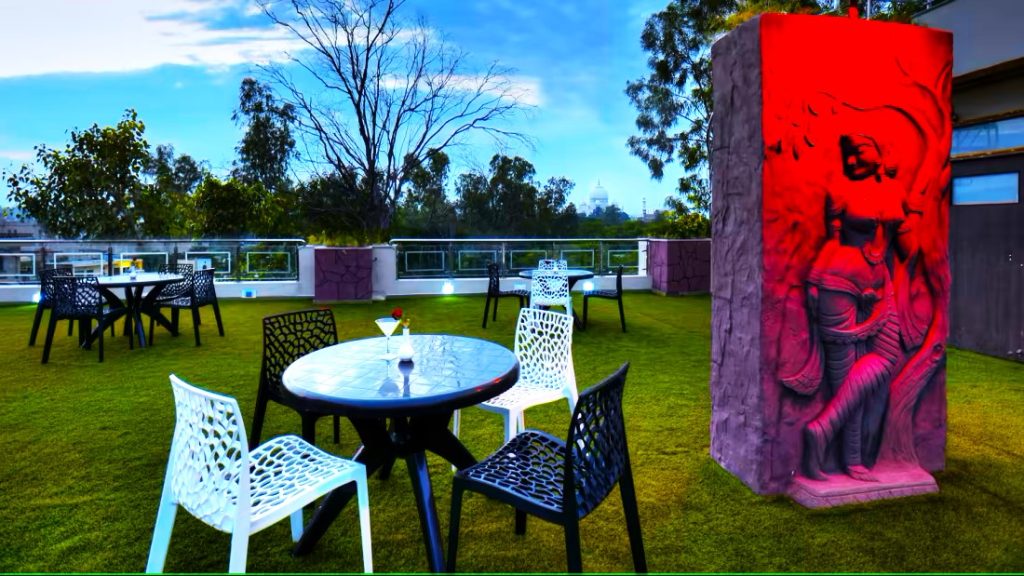 Fabulous Stay in Agra