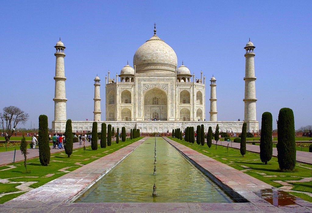Cherry's Agra: Best Hotel Next To Taj Mahal
