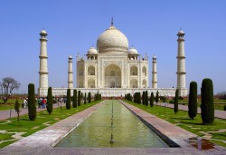 7 best places to enjoy in Agra